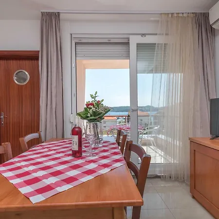 Porto Samaria Holiday Resort Trogir Exterior photo