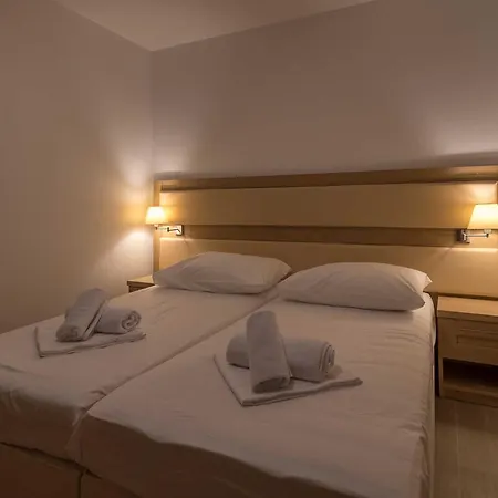 Porto Samaria Holiday Resort Trogir Room photo