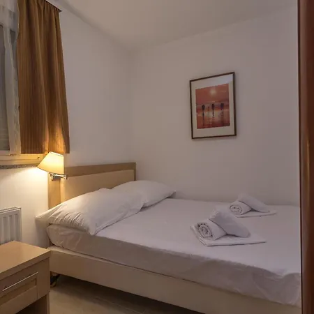 Porto Samaria Holiday Resort Trogir Room photo
