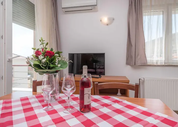 Porto Samaria Holiday Resort