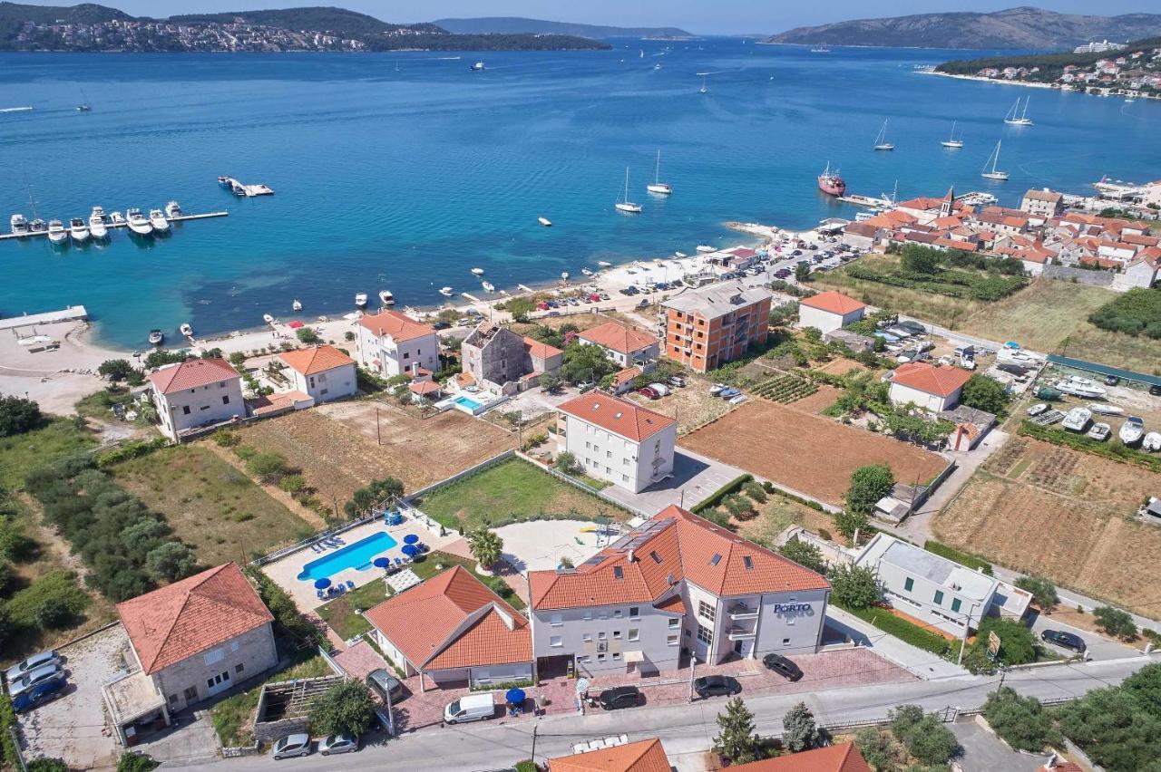 Porto Samaria Trogir